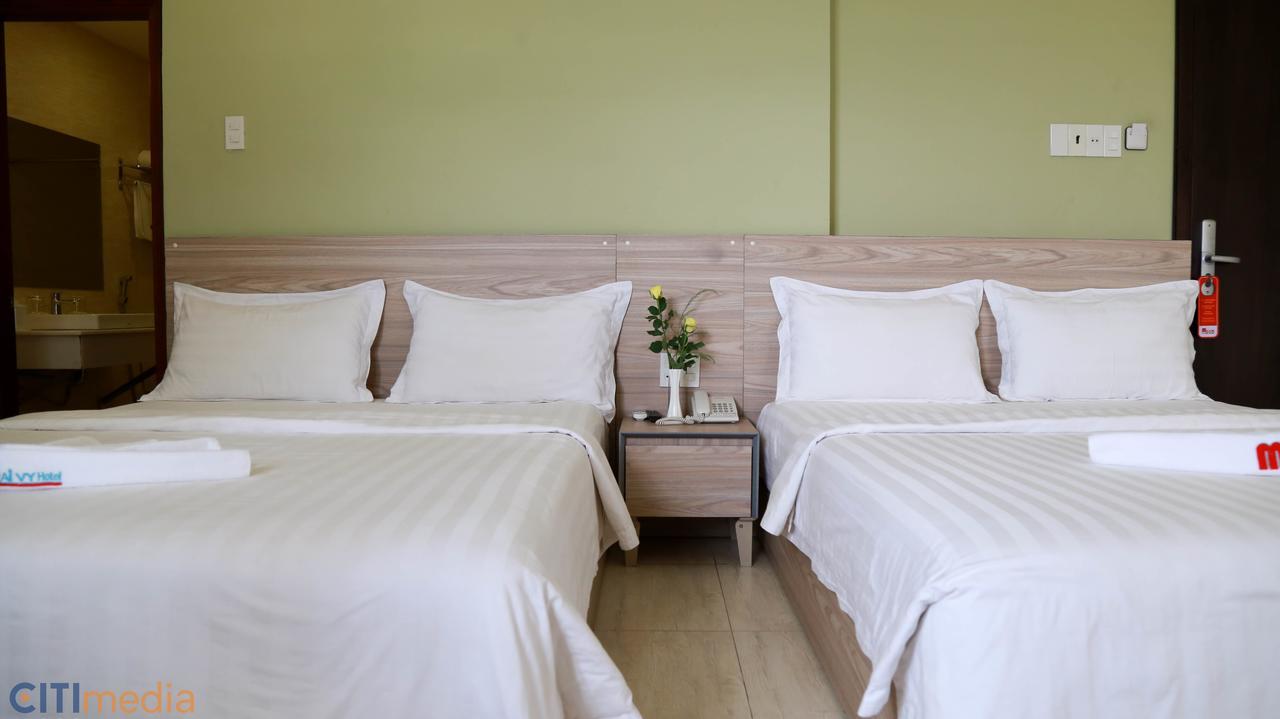 Mai Vy Hotel Trang Bang Экстерьер фото